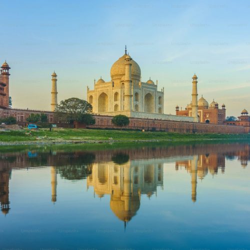 TOP 11 PLACES MUST VISIT IN AGRA